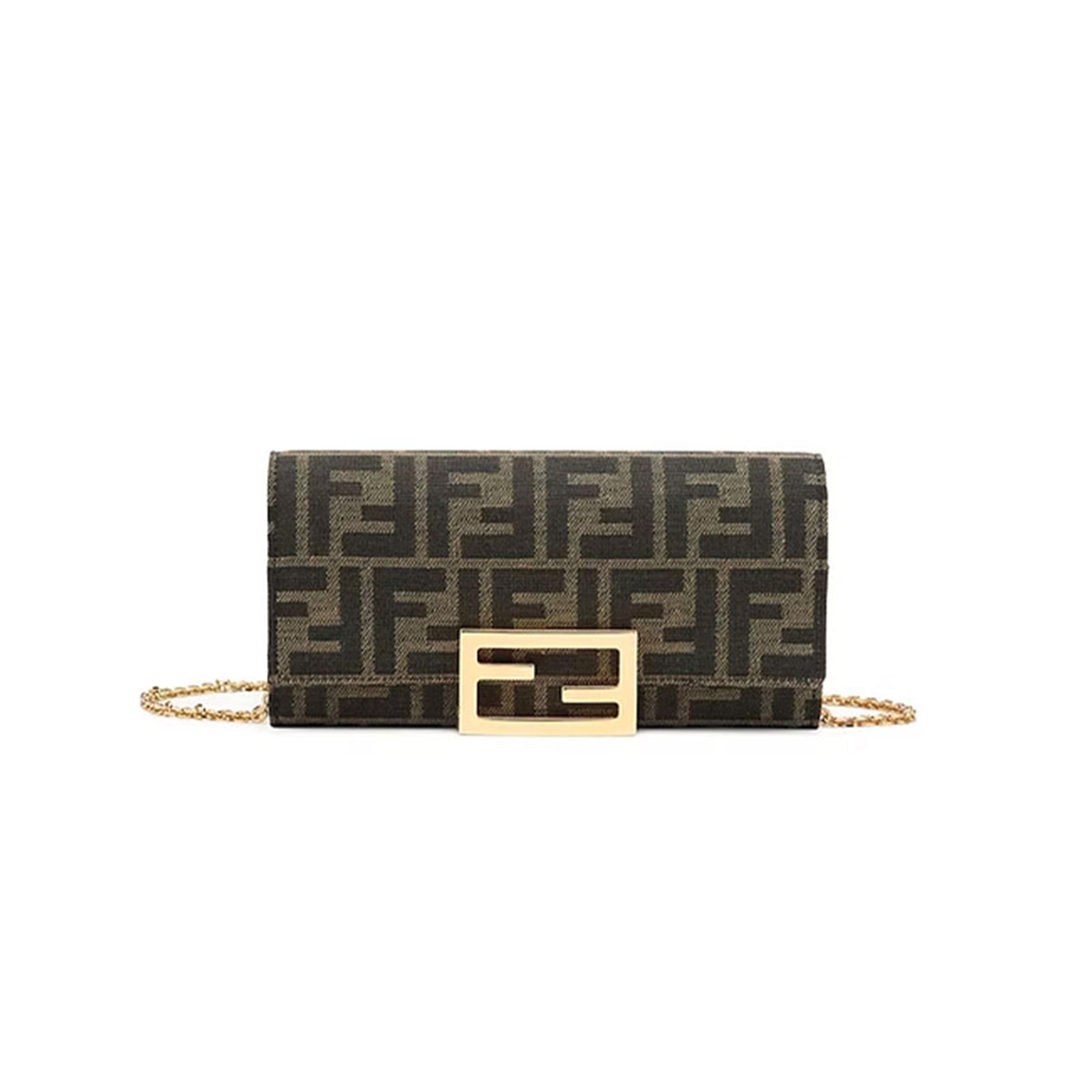 F**di zucca vitello continental wallet on chain tobacco (18.5*9.5*3cm)